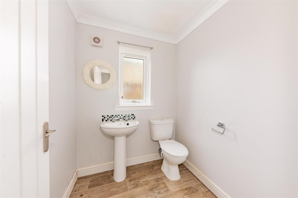 15 Norman View Leuchers-3.JPG