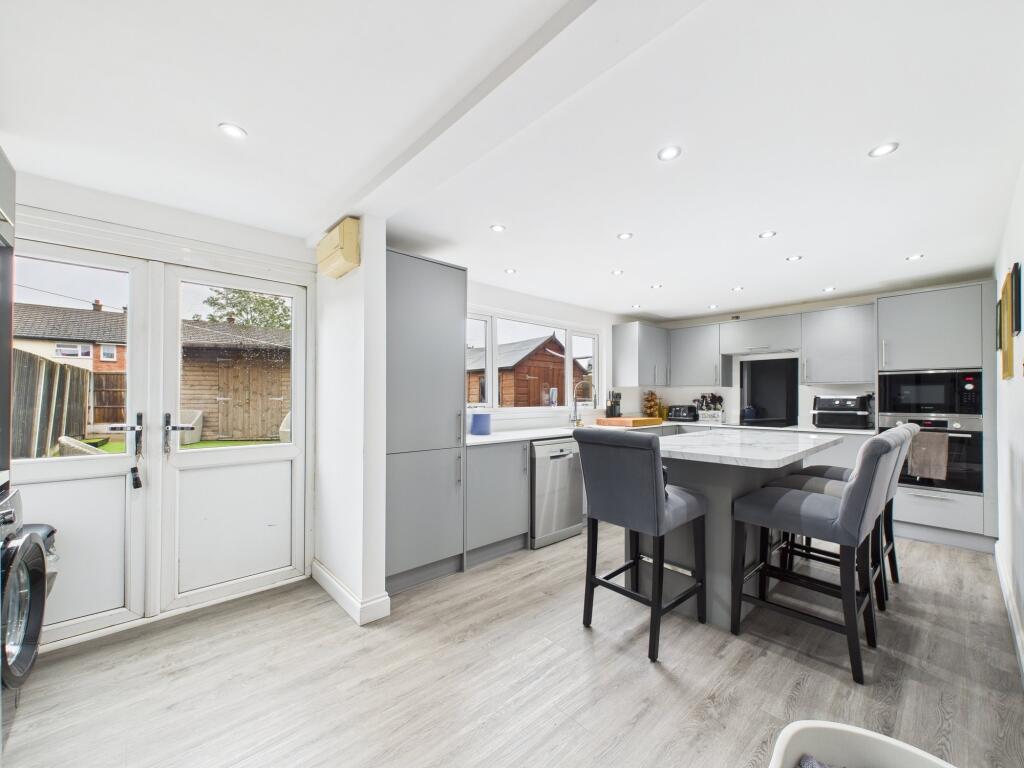 breakfast/kitchen