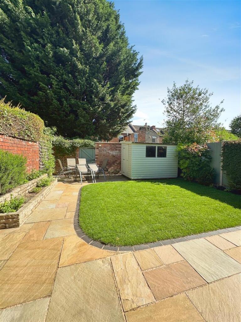 52a05dc3--4AD7-86FB-E456A0F7B818-36581-0000298520B