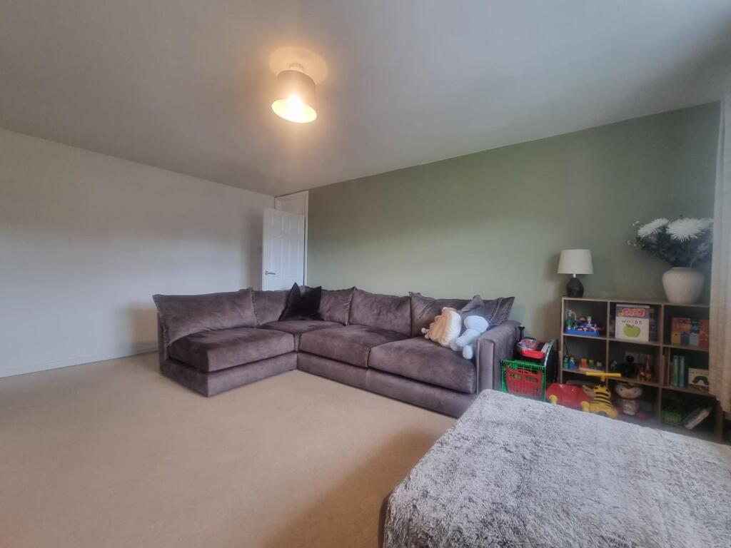 18 Tweed Close SR.jpg