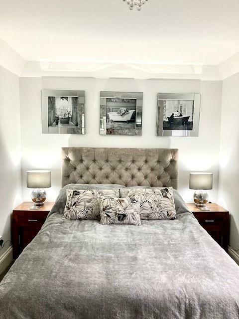 bed1.jpg