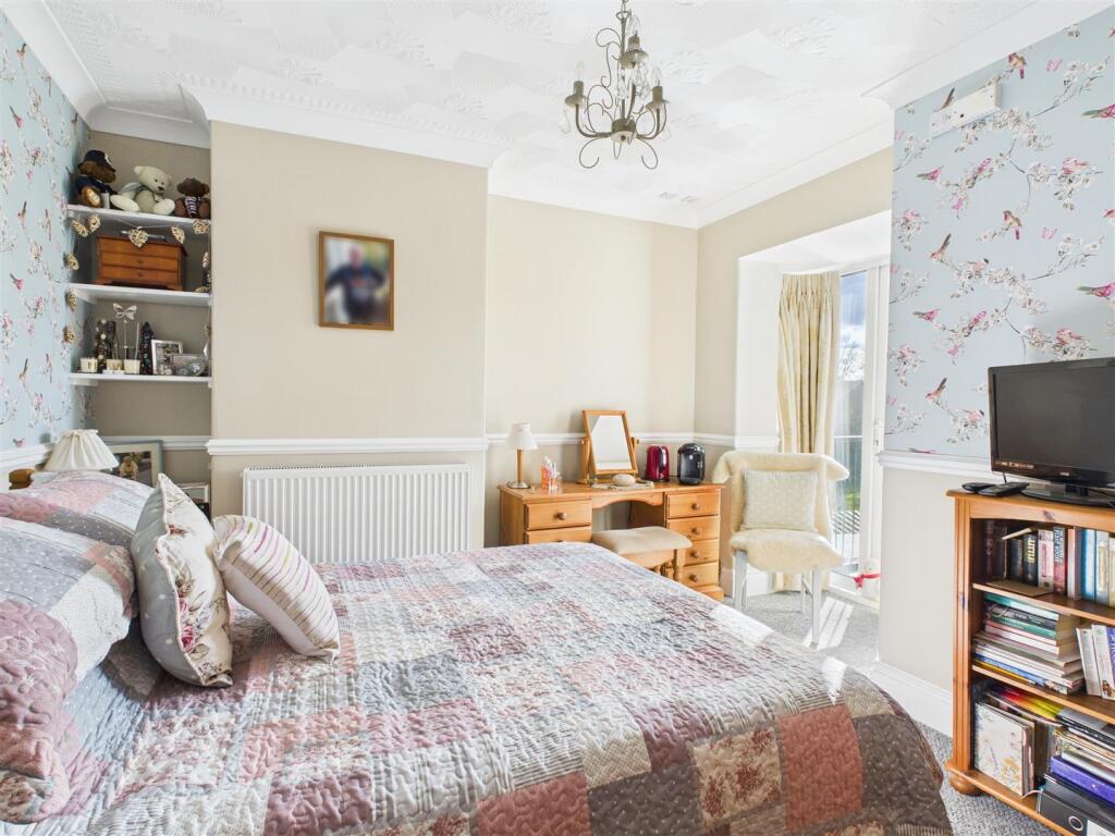 BEDROOM TWO
