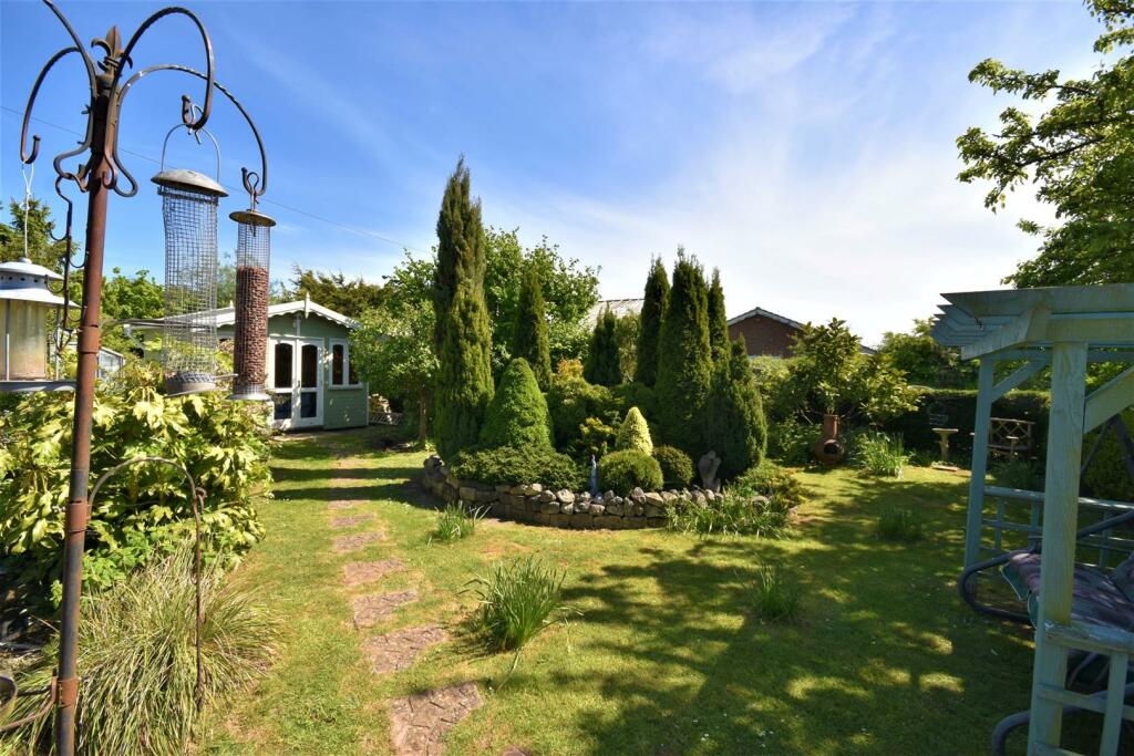 Rear Garden 4..JPG
