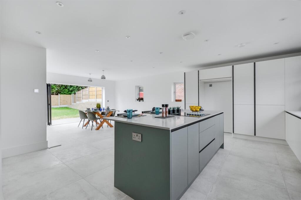 Open Plan Kitchen Diner_1.jpeg