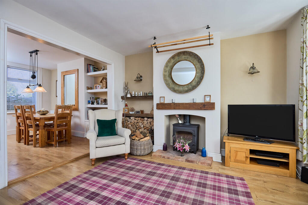 Edward Knight 202...