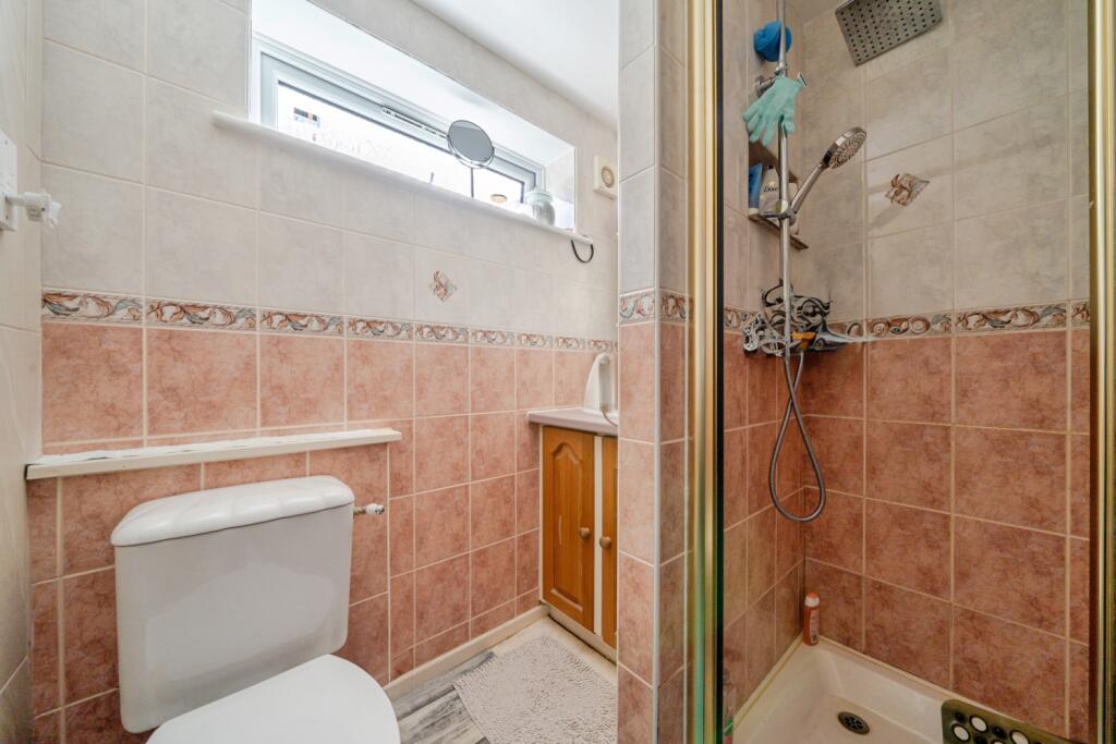 1354151-8-68c81960d7465