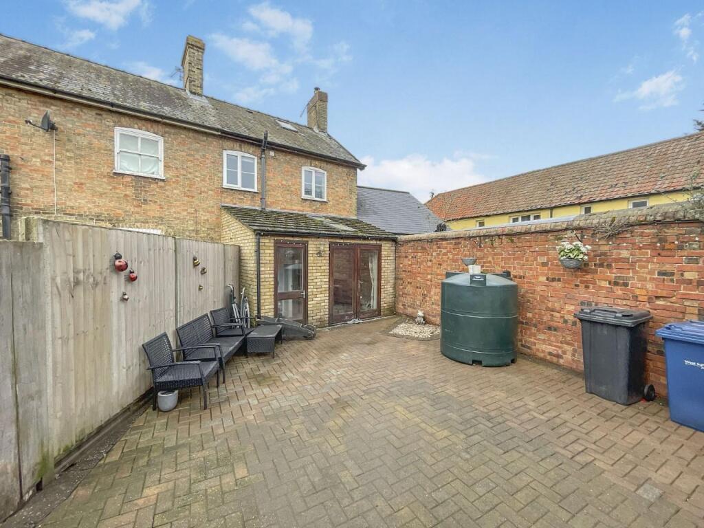 tlc_086aa7d3-f6cc-436f-8979-a15fb166c674_b6e582a.j