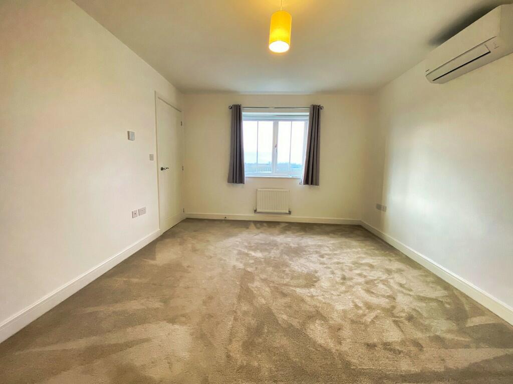 Photo 10-01-2025,...