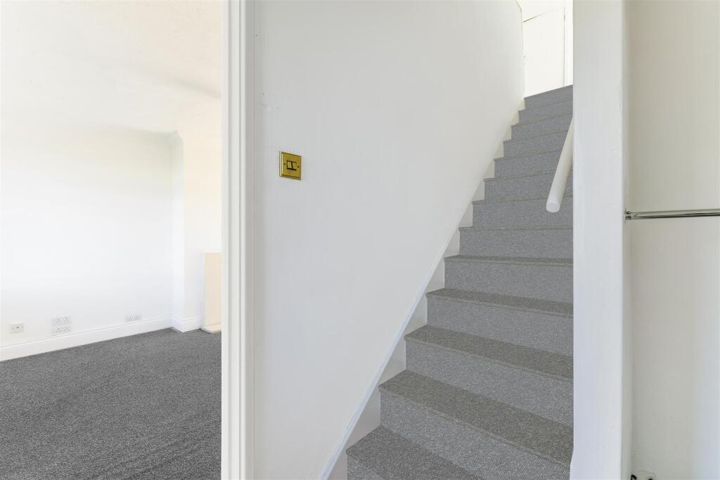 CHETWODE ROAD (6).jpg