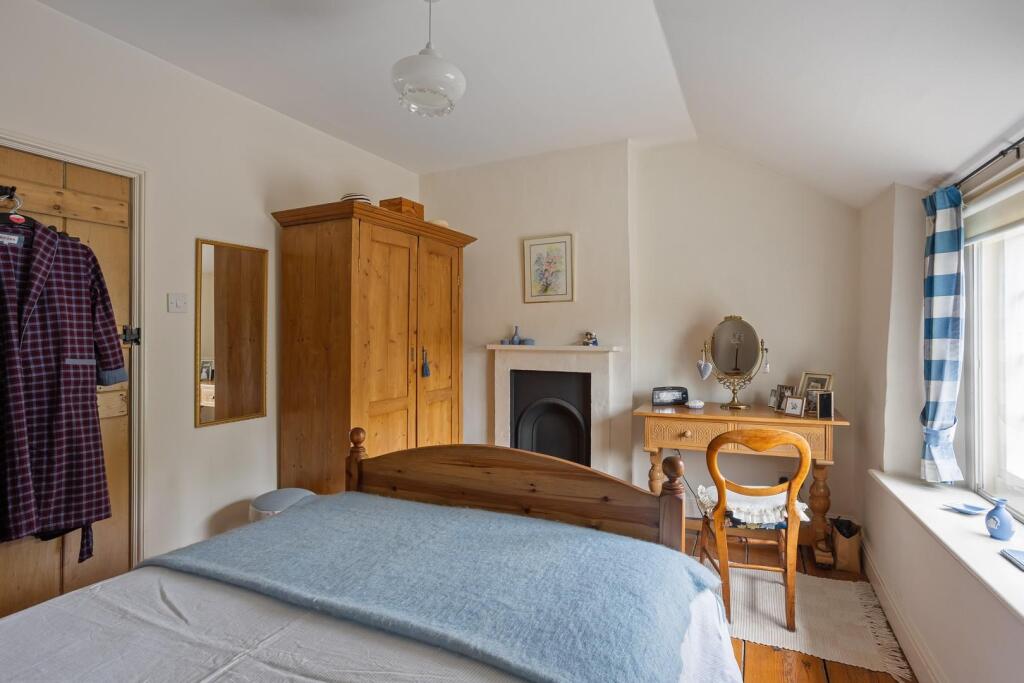 23 Town Street-08.jpg