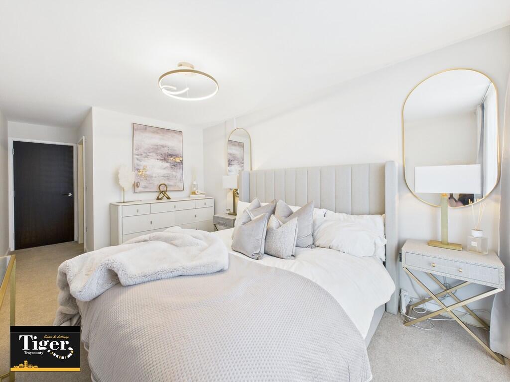 CAM03440G0-PR0305...