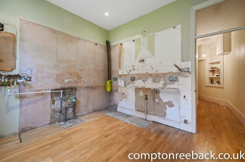 CR -  Wymering Mansions - KitchenA1 (1).jpg