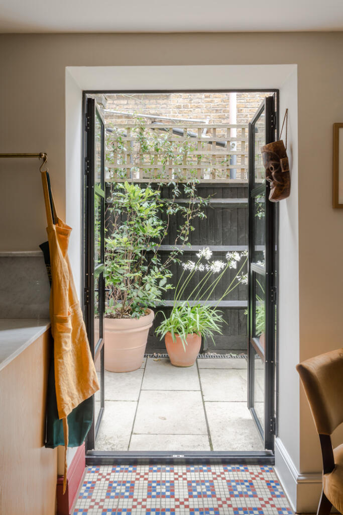 227428 - 1, 26 Whiteley Road-32.jpg