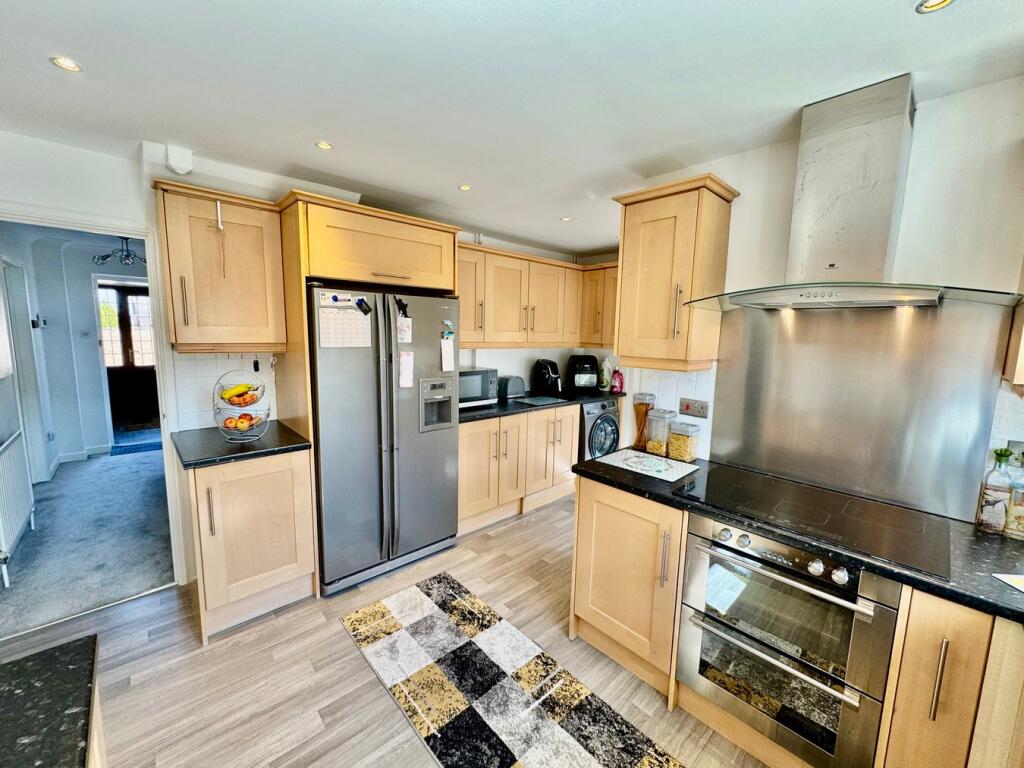 Kitchen &amp; Hallway 