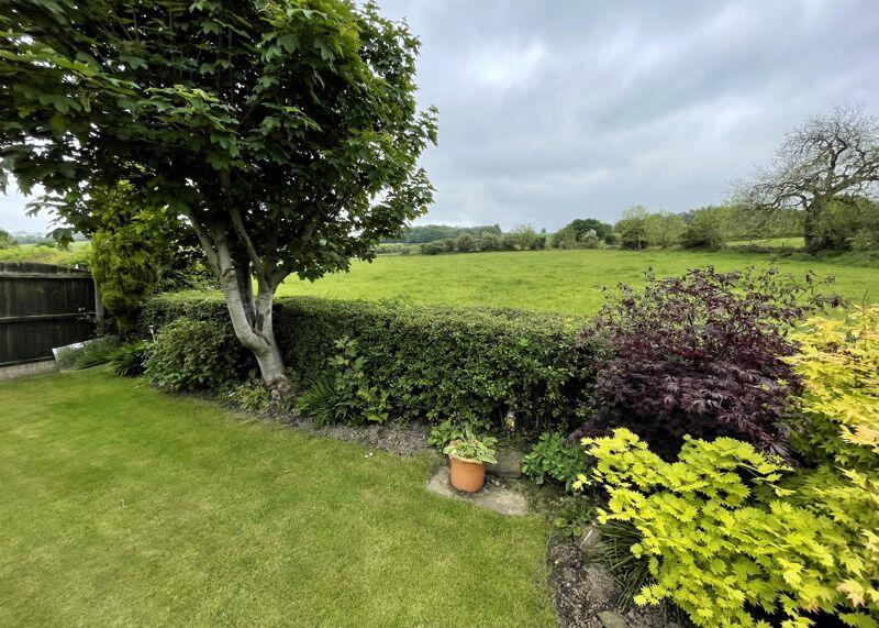 Rear Garden/Views