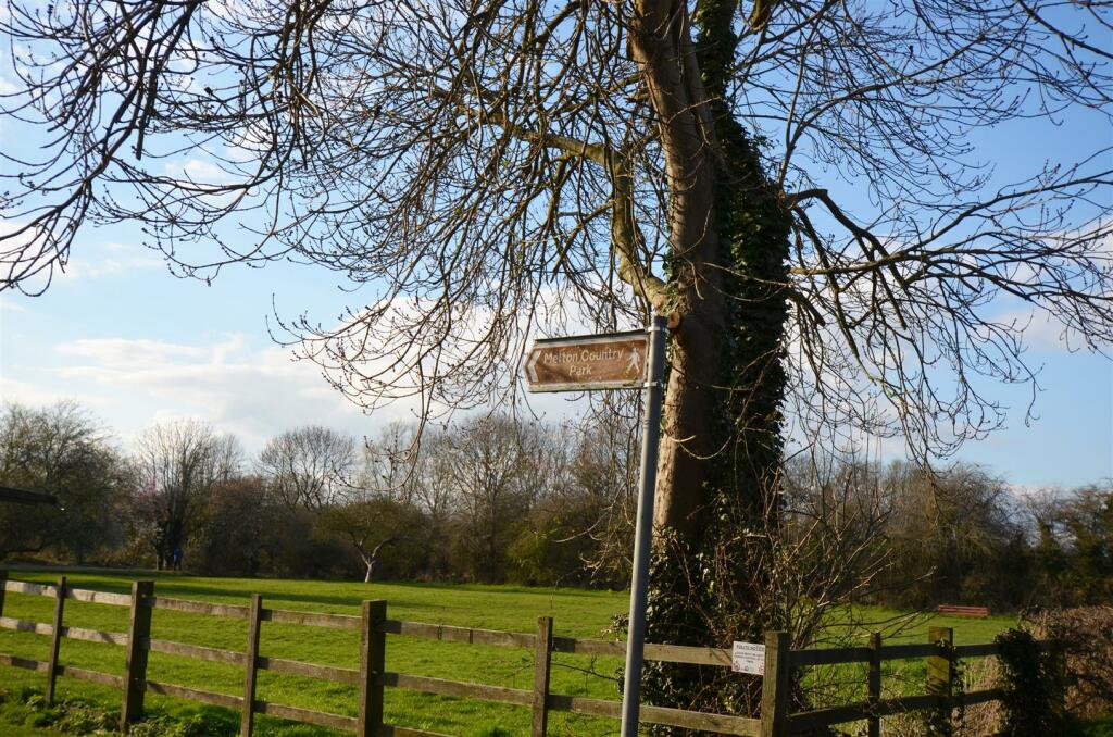 country park sign.jpg