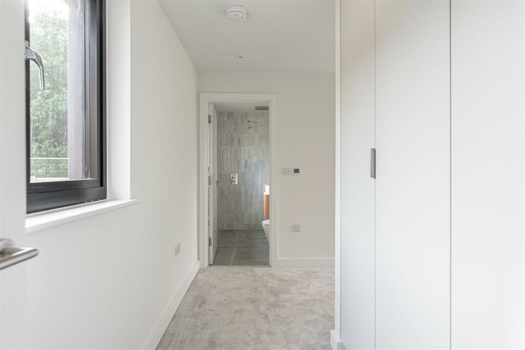 Coton House - by Visually Rich 02861.jpg