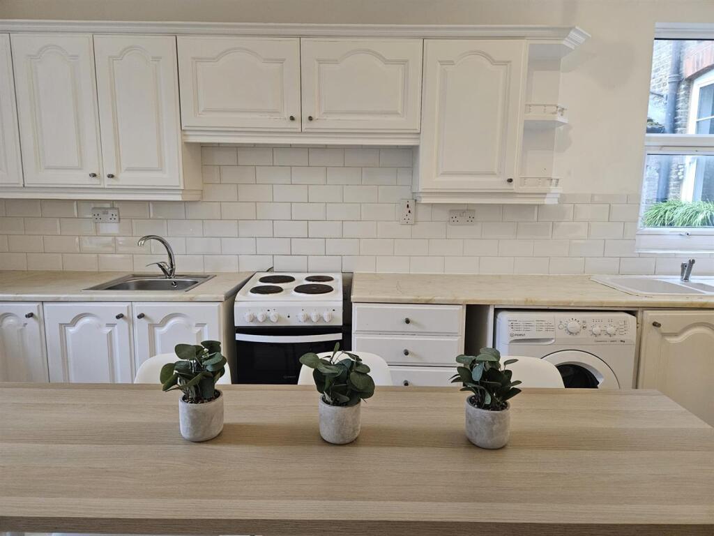 WhatsApp Image 2025-01-15 at 11.50.27 (4).jpeg