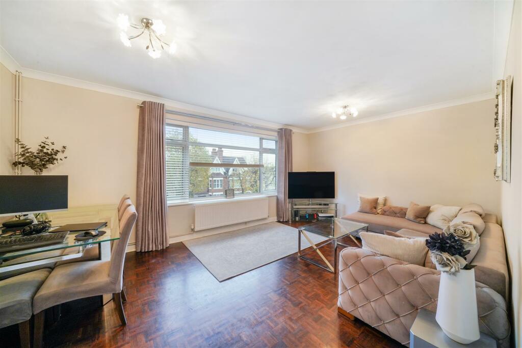 9 Circle Court, Harrowdene Road - ZSlVowU3RaJ2aMdx
