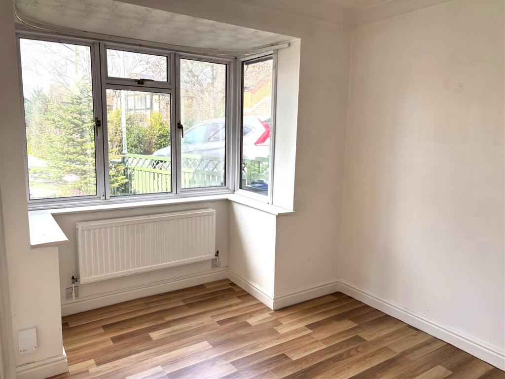 Dining Room 1.jpg