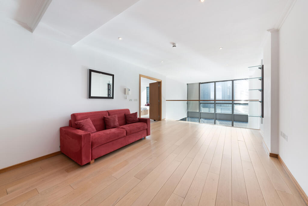 ONE WEST INDA QUAY, 2704-13