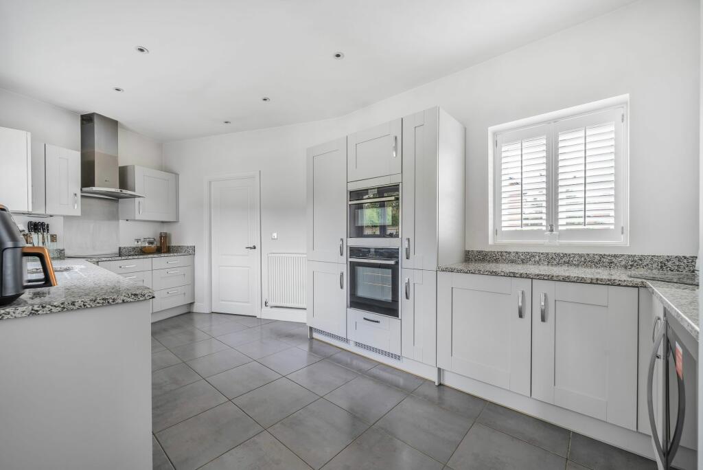 Kitchen area
