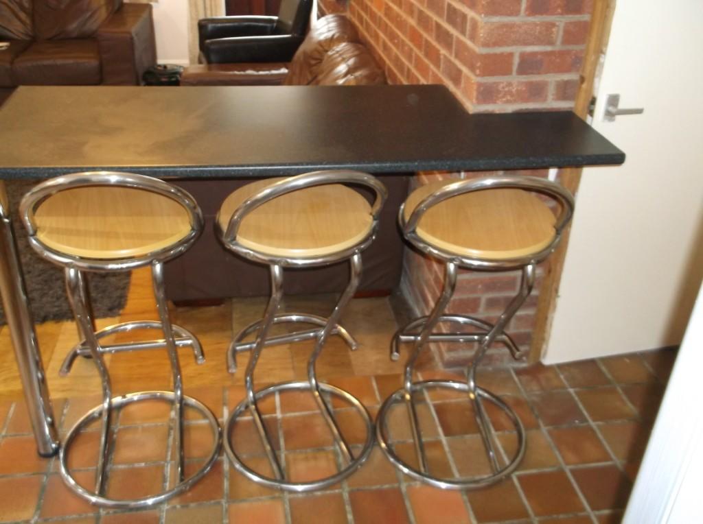 breakfast bar 