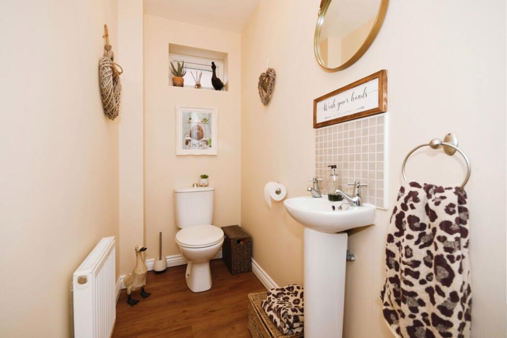 Downstairs Cloakroom