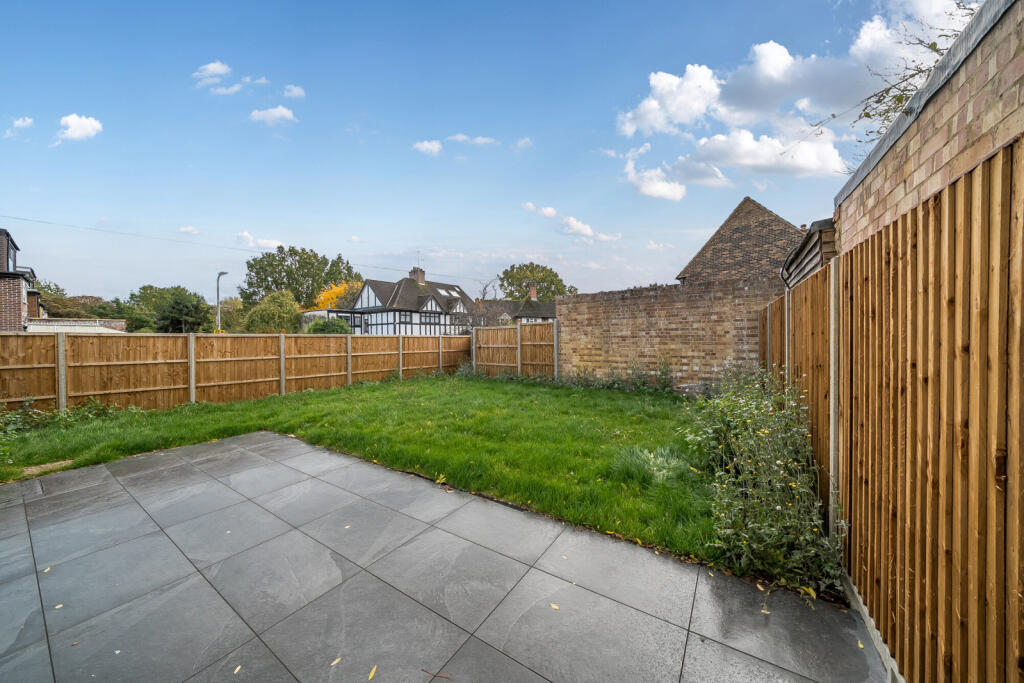 1372080-17-68f79a...