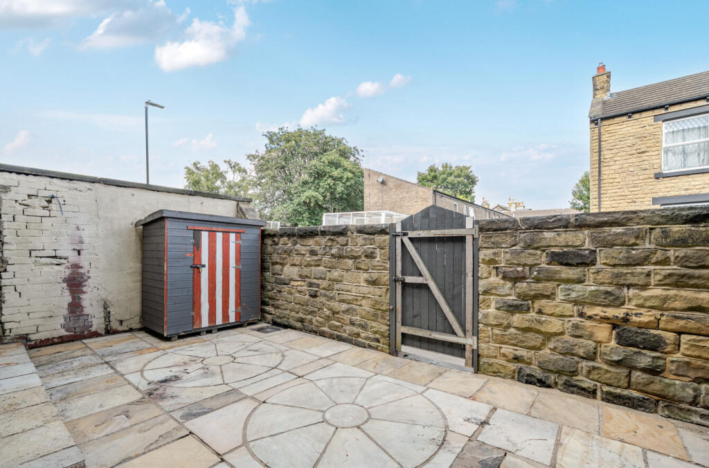 1334513-3-6895c99...