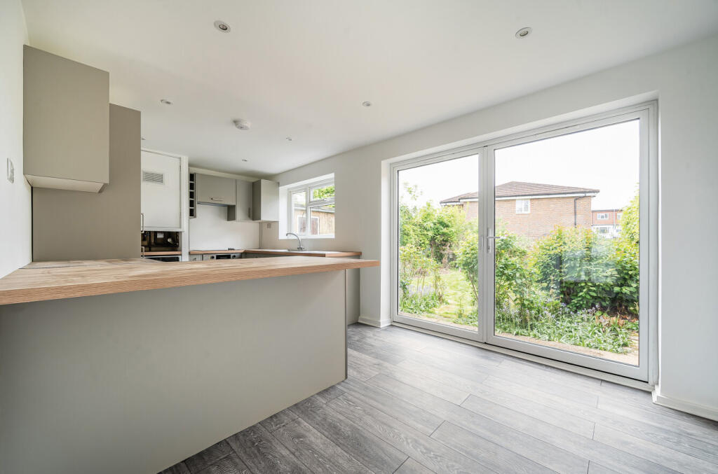 9-681cb406222af-1...