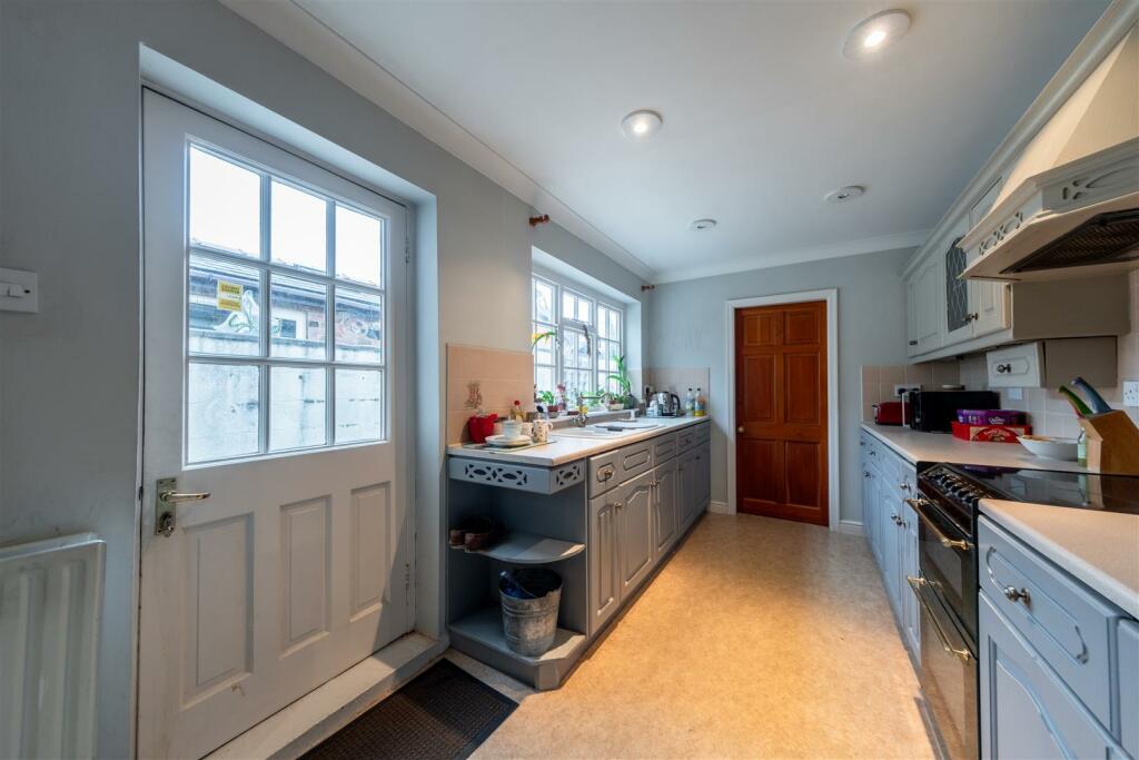 7 Elm Tree Cottages - 8.jpg