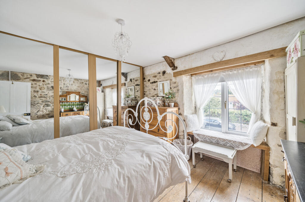 1333014-16-6891d7...