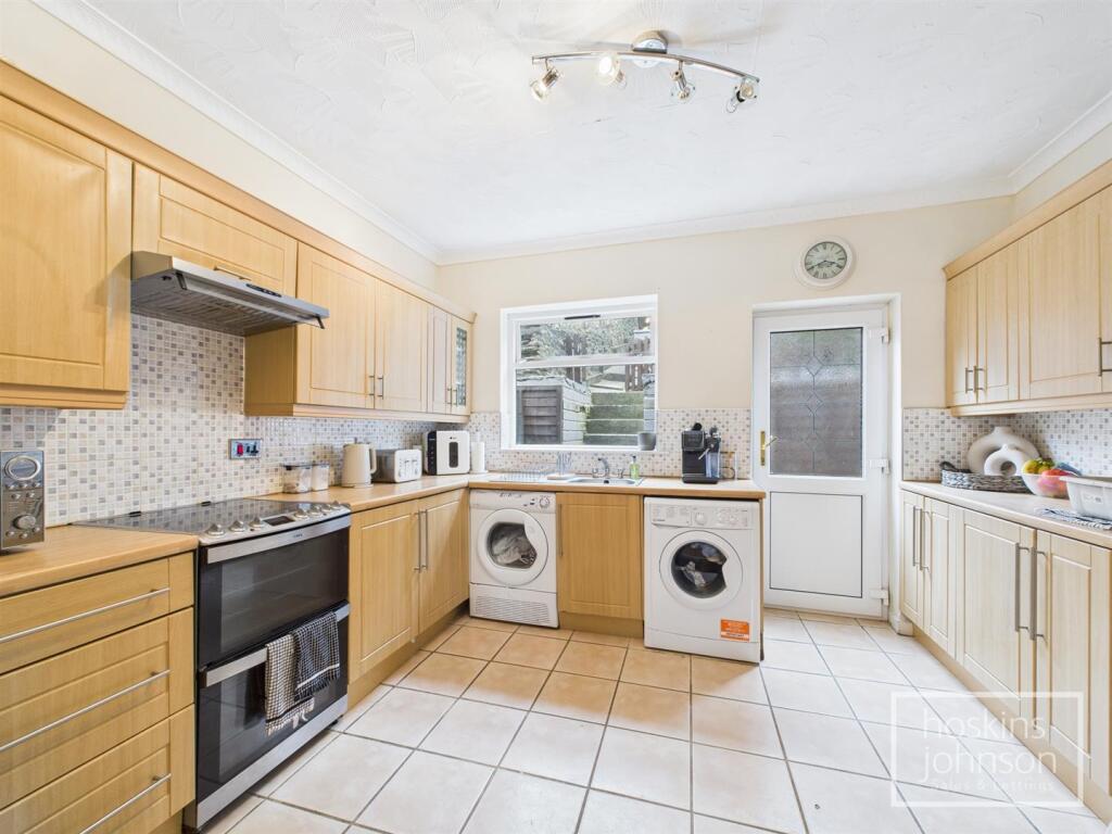 Kitchen/Breakfast Room