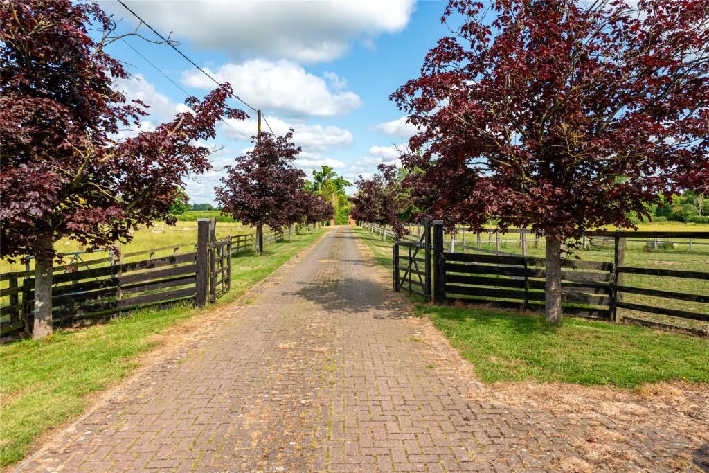 Driveway Entrance