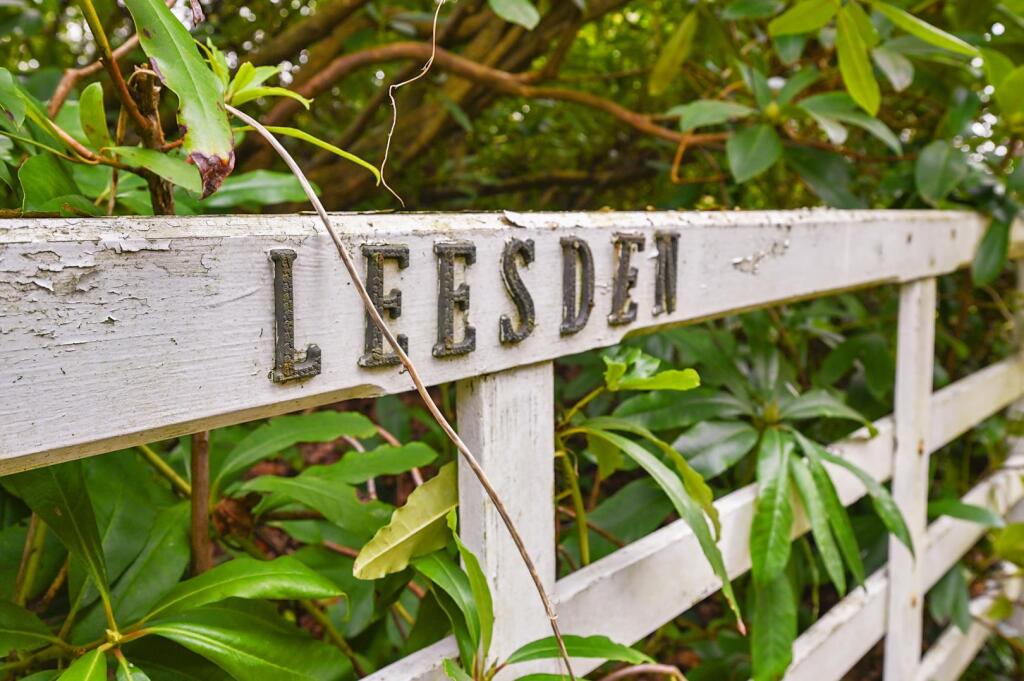 Leesden-Standen Street-TN317QE (27).jpg