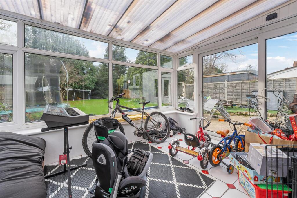 98 Lowther Road - 13.jpg