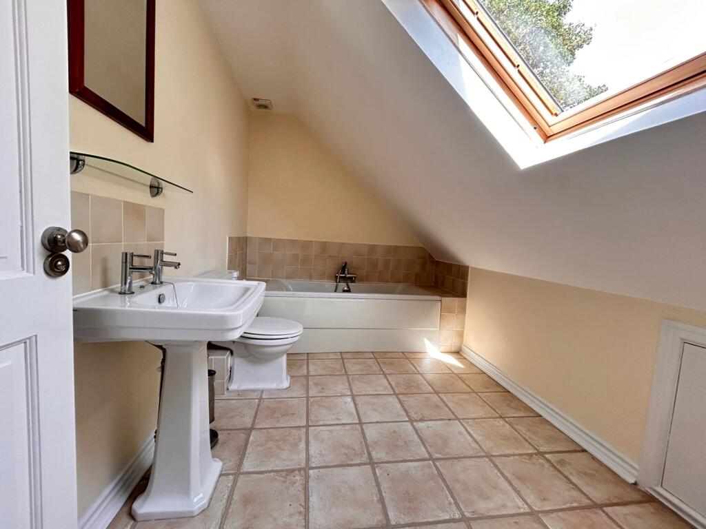 eb0cc5dd-bcc2-43d4-aeb3-6cb7927b8d70