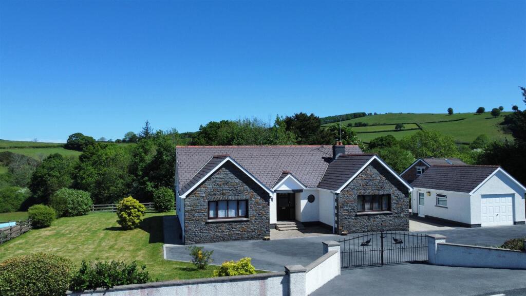 dji_fly_20250514_114524_145_1747219634982_photo_op