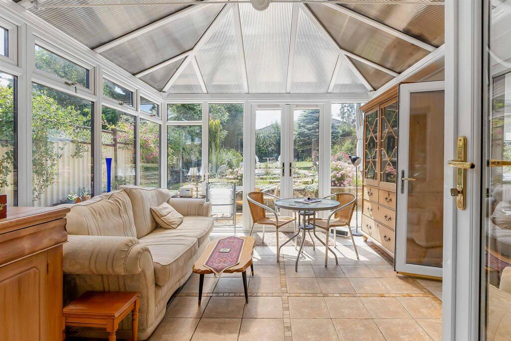 Mallards Dip, Badby Road West