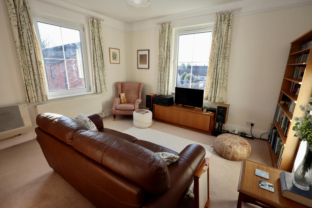Bedroom 2 or 1st floor sitting room