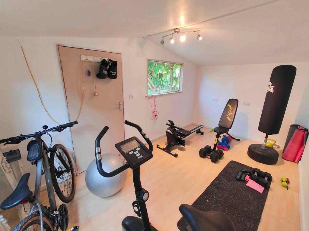 Gym/Office