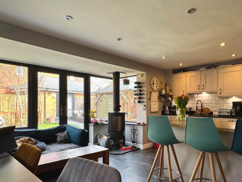 Kitchen/Dining/Living