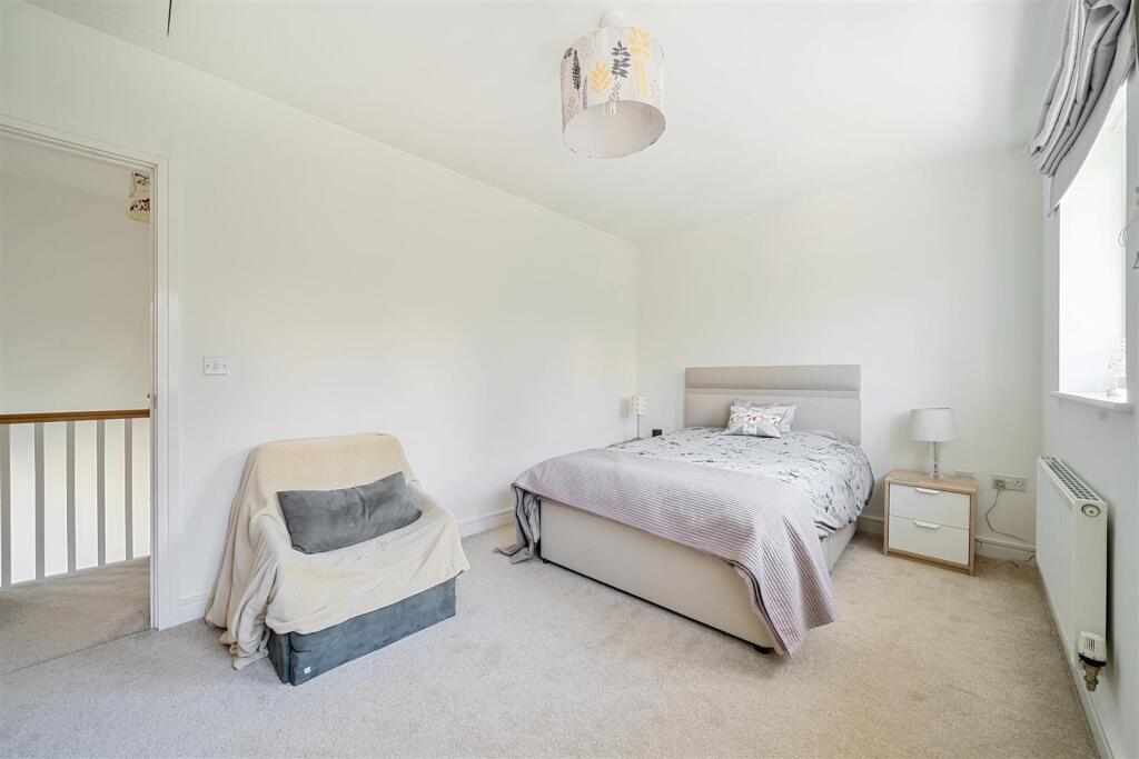 22-681b3cce46e4e-1288115-ARW-2222-681b3cce46e4e-12