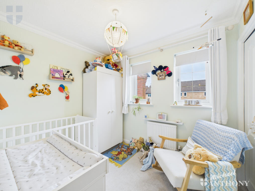 CAM03218G0-PR0802-STILL014