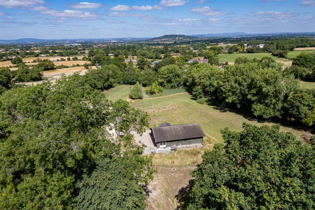 Fortitude, Birdlip Hill, Witcombe, Cheltenham GL3 