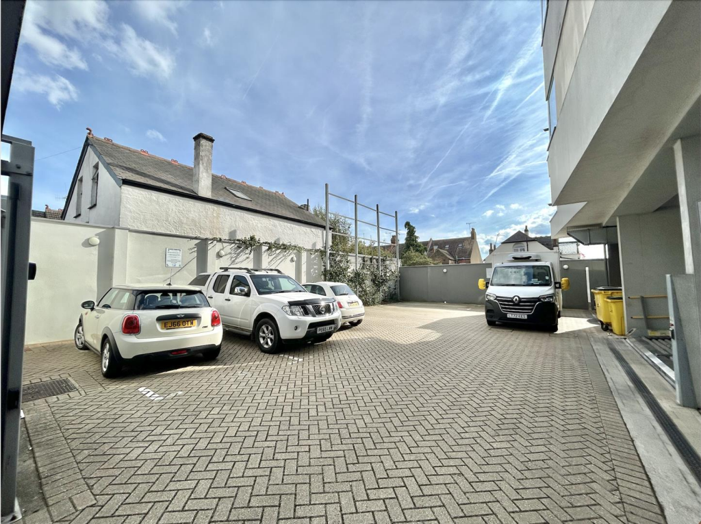 Screenshot 2025-09-30 at 12.26.40.png