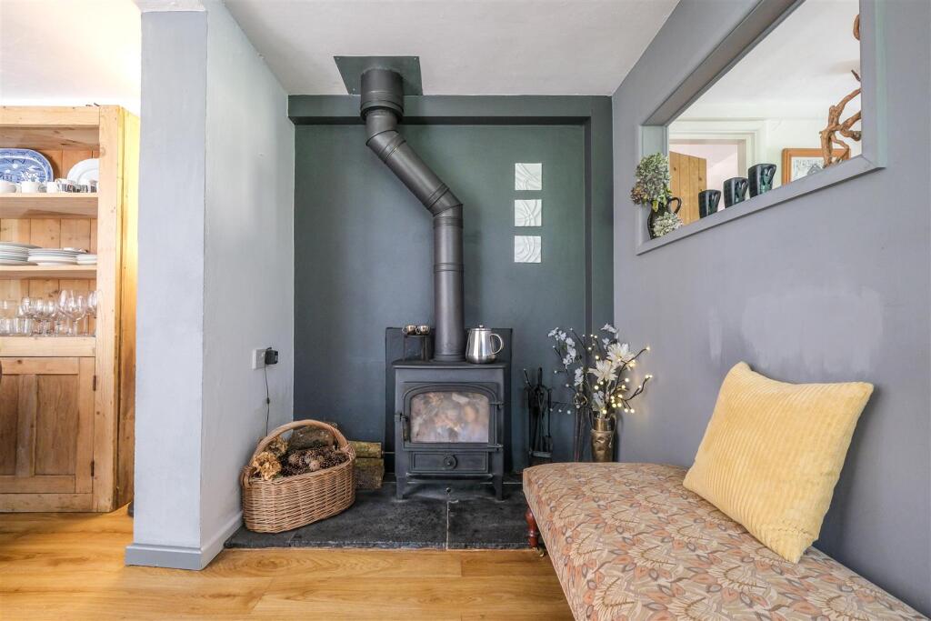 Parry Sterts Cottage-43.jpg