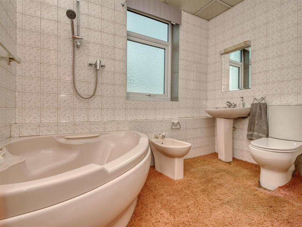 P1178855_hdr.jpg