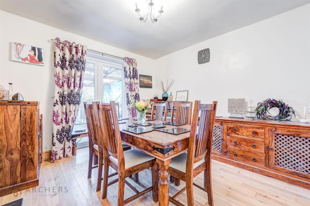 8AshburyLane(Interior)(5of27).jpg